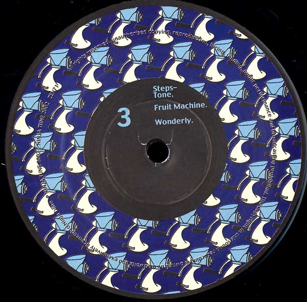 Homelife - Flying Wonders - UK LP - Side 3
