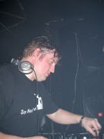 808 State DJs Belfast 4 Dec 2004